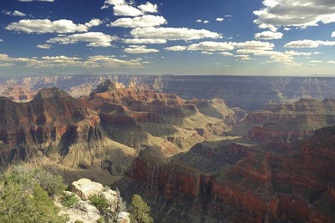 Grand Canyon South Rim Tour - Across the Mojave Desert and over the Colorado River