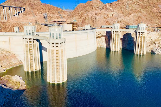 Grand Canyon Tour with Skywalk and Spanish Helicopter Flight - The helicopter descent into the Grand Canyon
