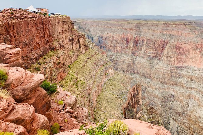 Grand Canyon Tour with Skywalk and Spanish Helicopter Flight - What the Spanish guiding adds