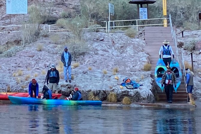 Half-Day Emerald Cave Kayak Tour (Optional Transportation) - Backing into Emerald Cave