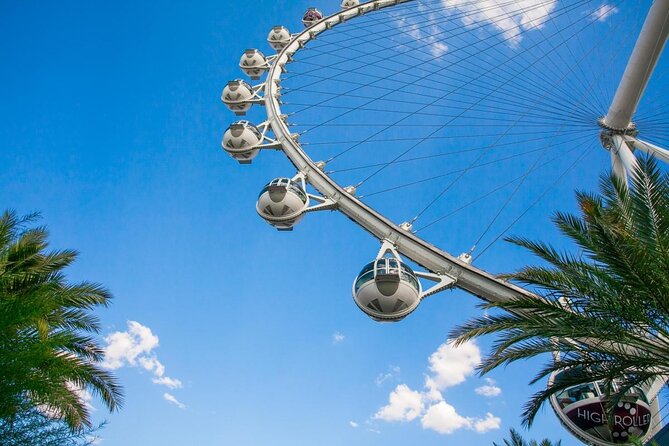 Happy Half Hour on The High Roller at The LINQ - Boarding at The LINQ Promenade