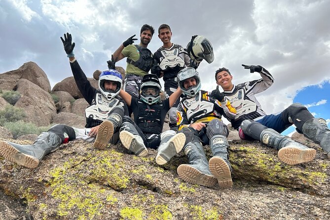 Hidden Valley and Primm Extreme Dirt Bike Tour from Las Vegas - Getting set up with a Honda dirt bike