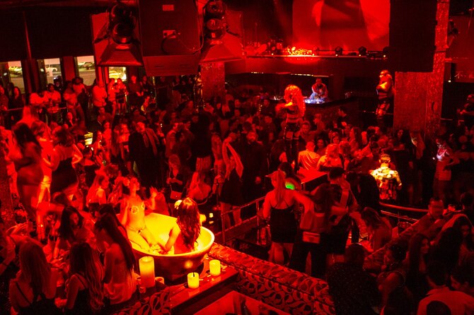 Hip Hop Party Bus Club Crawl - Key points to know before booking