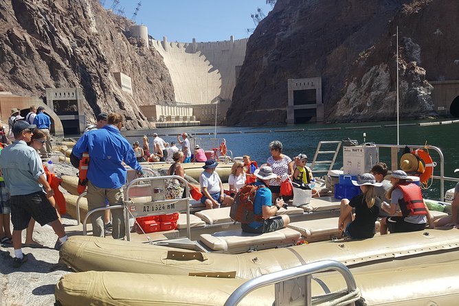 Hoover Dam 1.5‑Hour Raft Tour in Black Canyon - Guides, safety, and comfort