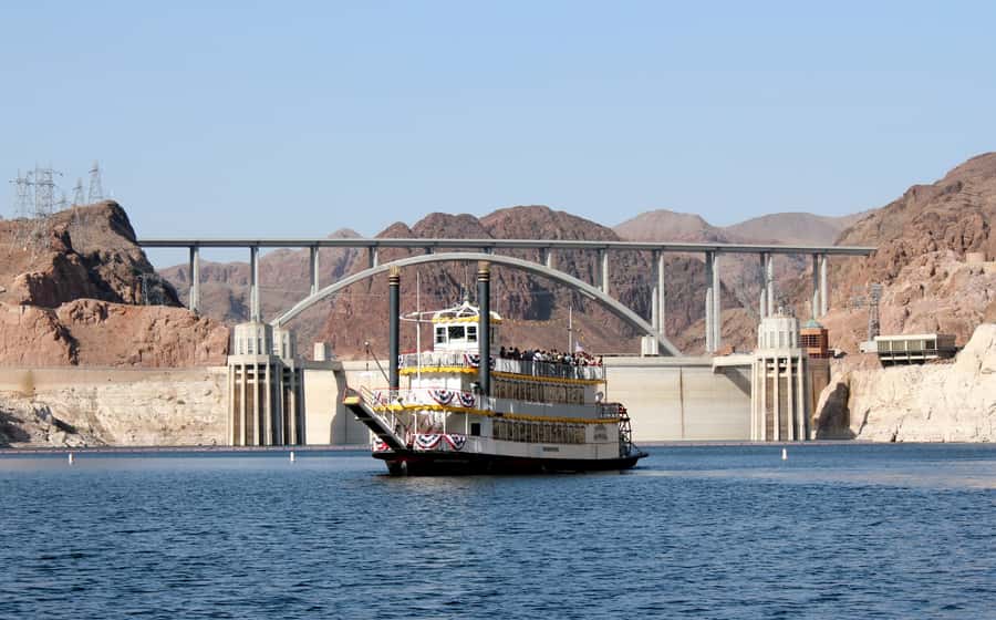 Hoover Dam: 90-Minute Midday Sightseeing Cruise - A Mississippi-style boat with room to spread out