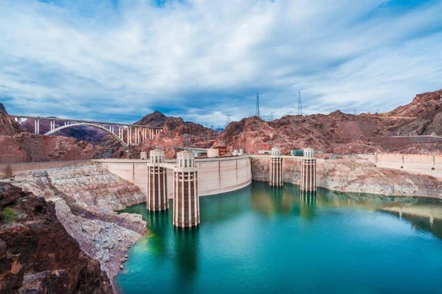 Hoover Dam and Red Rock Canyon Combo Tour - Why this combo works from Las Vegas