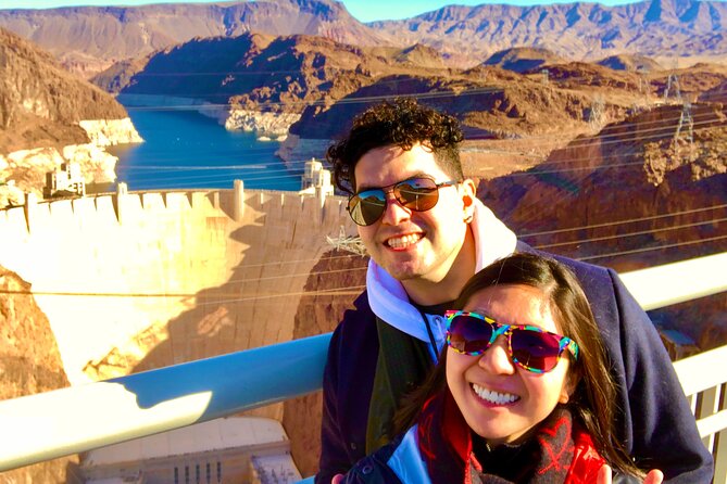 Hoover Dam Comedy Tour with Lunch and Comedy Club Tickets - The morning ride and the Welcome to Las Vegas Sign