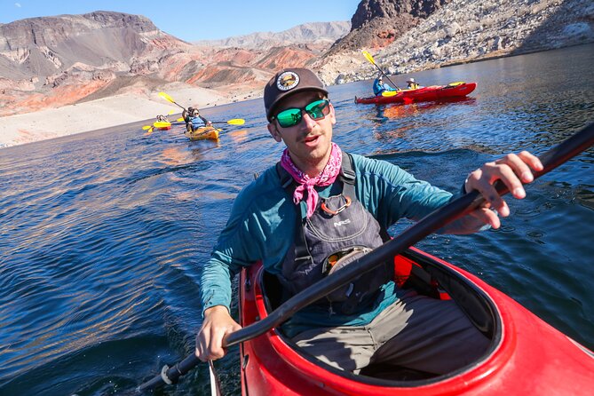 Hoover Dam Discovery Kayak Tour with Lake Mead Views - Through slot canyons beneath 800-foot cliffs