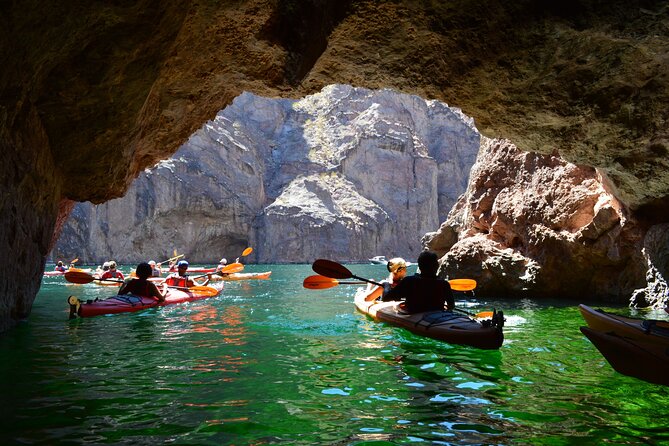 Hoover Dam & Hot Springs Kayak Tour with Lunch & Expert Guide - Who should book this Hoover Dam adventure