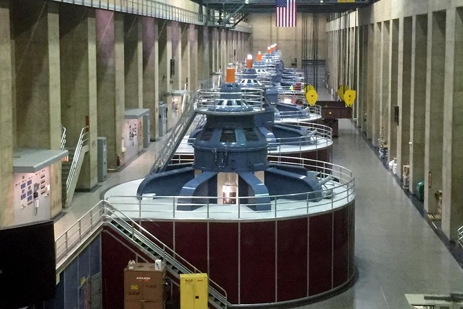 Hoover Dam Inside Tour from Las Vegas, WiFi - Inside the dam: generator room, tunnels, and the visitor center