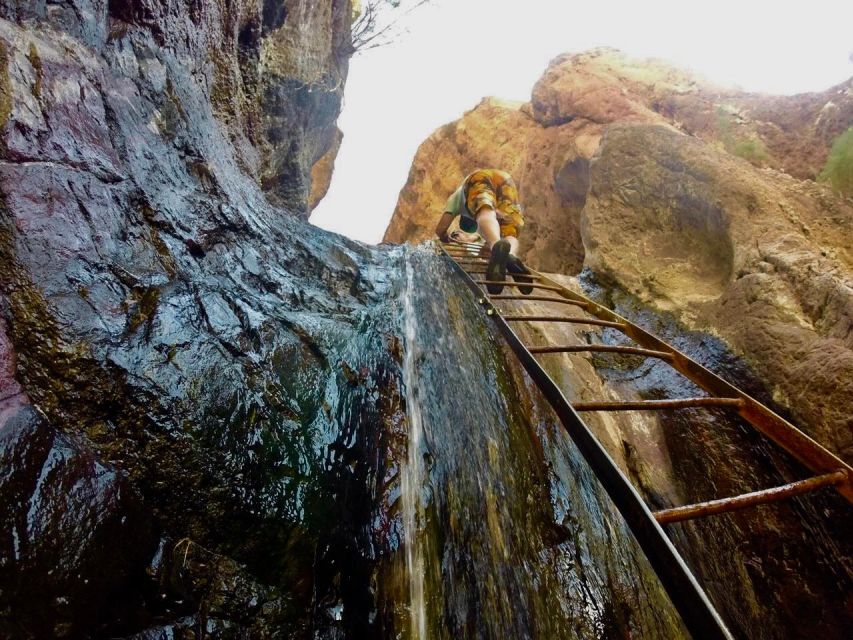 Hoover Dam Kayak Tour & Hike - shuttle from Las Vegas - Fitness, clothing, and what to pack