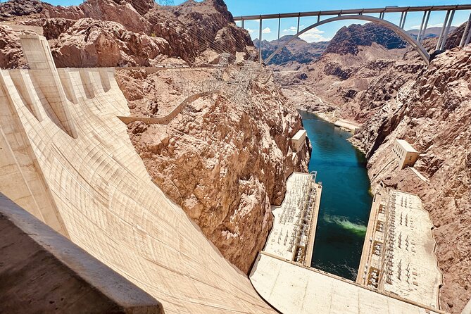 Hoover Dam Small Group Express Tour from Las Vegas - Lake Mead Overlook and the wider desert view