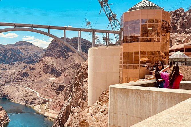 Hoover Dam Small Group Express Tour from Las Vegas - Timing, meeting point, and practical comfort