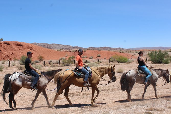 Horseback Ride in Las Vegas - Photos, communication, and small frustrations