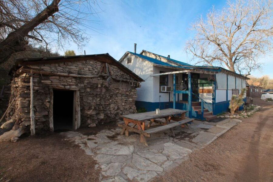 Horseback Ride thru Joshua Tree Forest with Buffalo & Lunch - What the guides add
