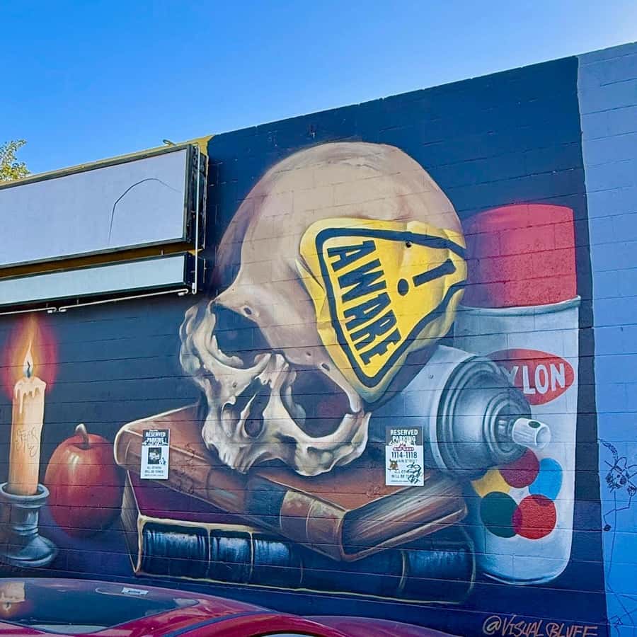 Las Vegas: 18b Arts District Walking Adventure - Antique shops, boutiques, and places to pause