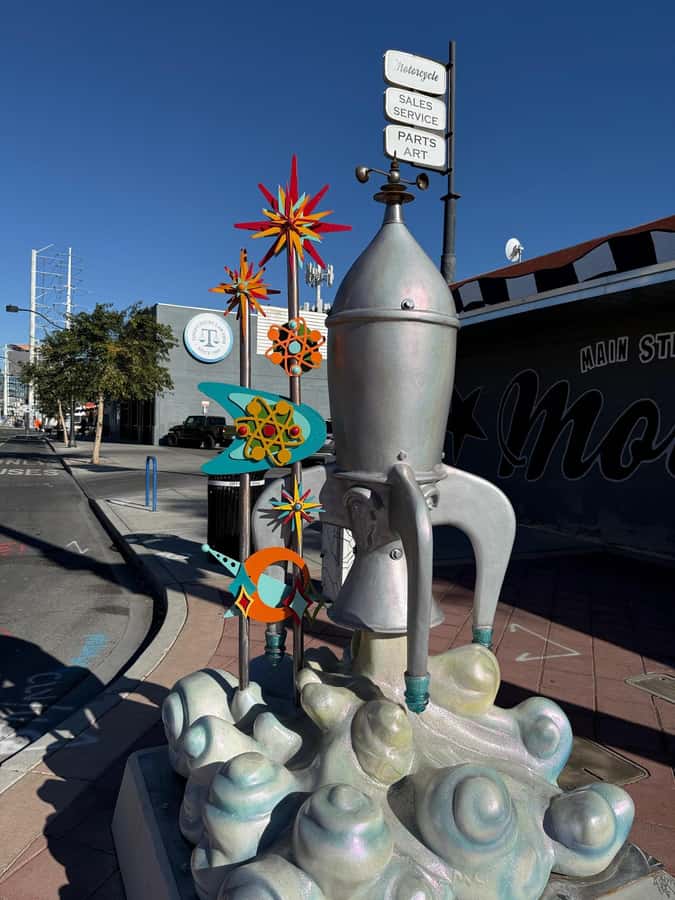 Las Vegas: 18b Arts District Walking Adventure - What the two-hour pace feels like