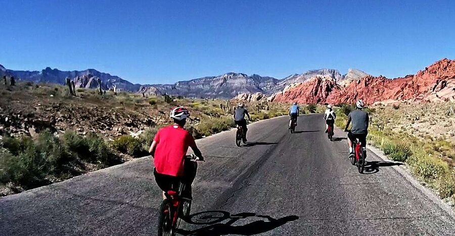 Las Vegas 3-Hour Red Rock Canyon Electric Bike Tour - The guides and the small-group feel