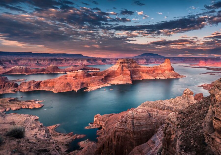 Las Vegas: Antelope Canyon and Horseshoe Bend Airplane Tour - Horseshoe Bend and the Colorado River below