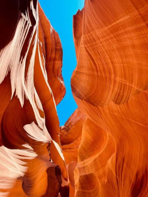 Las Vegas: Antelope Canyon and Horseshoe Bend Day Trip - The road from Las Vegas is part of the deal