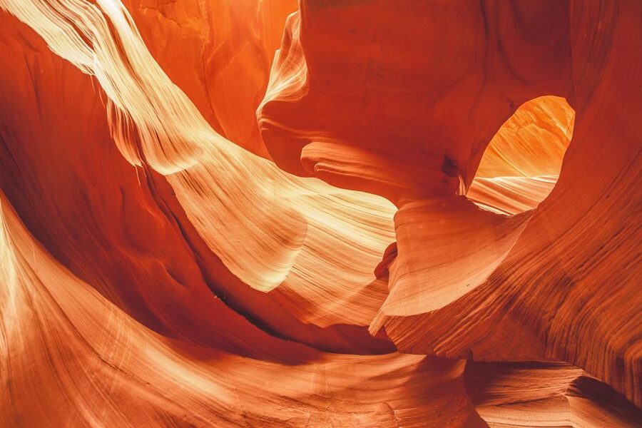 Las Vegas: Antelope Canyon & Horseshoe Bend Tour with Pickup - Before dawn on the Las Vegas Strip