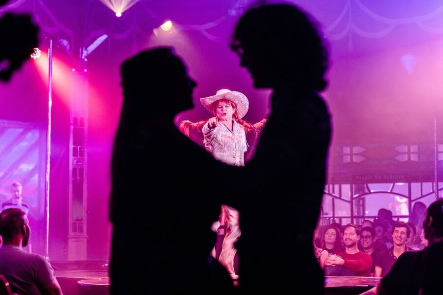 Las Vegas: Atomic Saloon Show at The Venetian - Drinks, snacks, and the Superfrico pairing