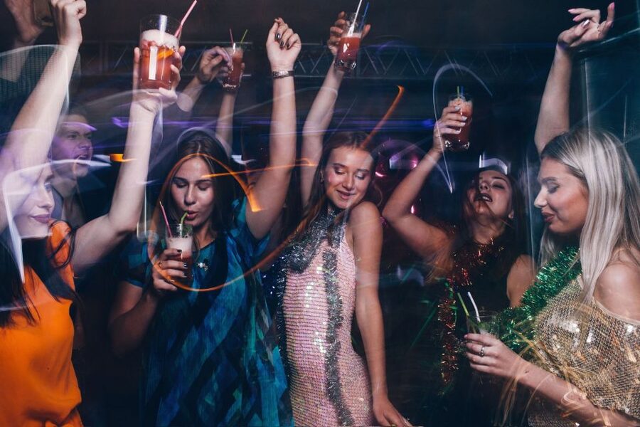 Las Vegas: Bachelorette Party Bus Club Crawl - The party bus is the evening’s main event