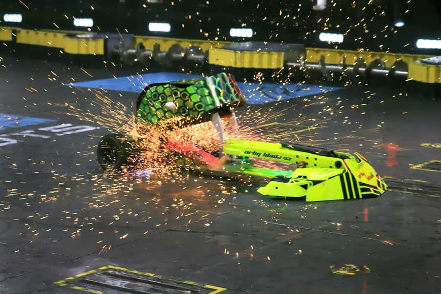 Las Vegas: BattleBots Destruct-A-Thon Show - What happens inside the 80-minute robot combat show
