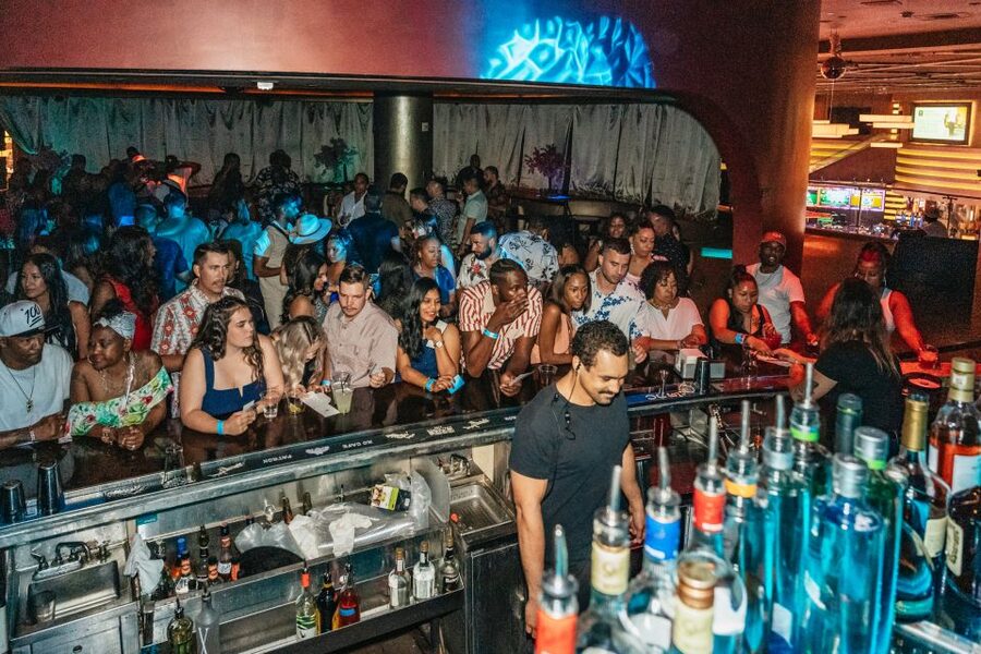 Las Vegas: Club Crawl and Party Bus with Free Drinks - Hosts help, but the night is not fully controlled