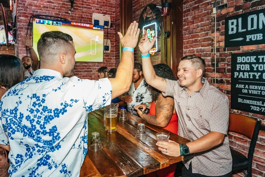 Las Vegas: Club Crawl and Party Bus with Free Drinks - Safety and comfort deserve attention