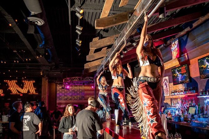 Las Vegas Country Bar Crawl by Party Bus w/ Free Drinks - Key points to know before you book