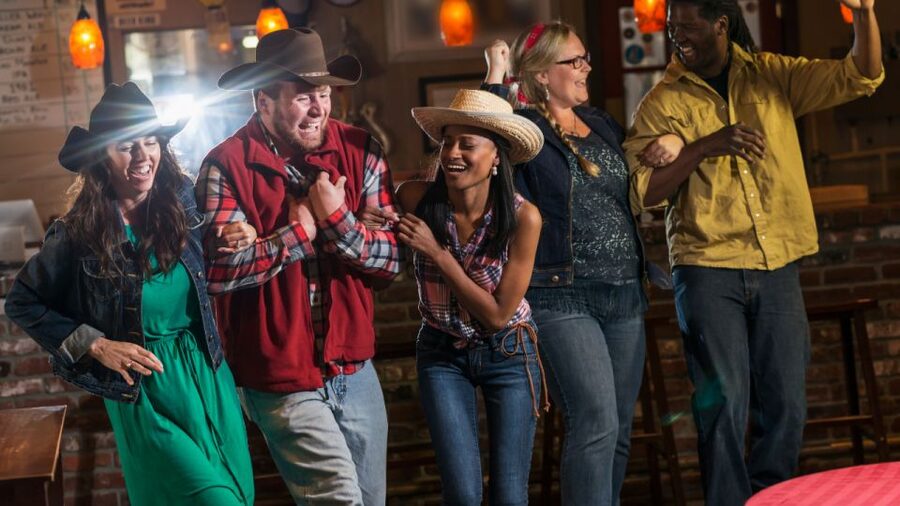 Las Vegas: Country Bar Crawl by Party Bus w/ Mixed Drinks - What the $59 price really covers