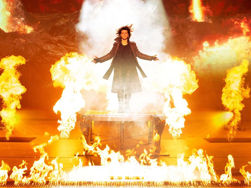 Las Vegas: Criss Angel MINDFREAK® Show at Planet Hollywood - Planning your evening at Planet Hollywood