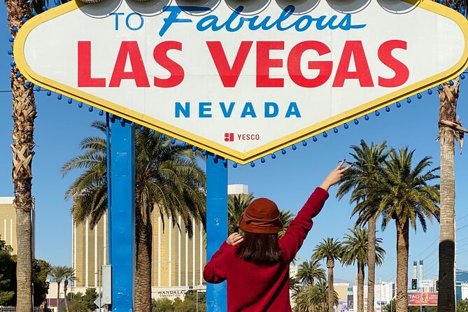 Las Vegas Day Tour – Hoover Dam, Seven Magic, Red Rock & Fremont - Two hours at Hoover Dam