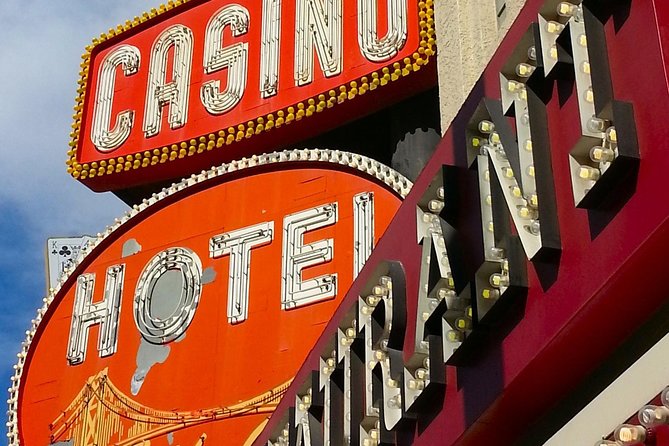 Las Vegas Downtown & Fremont Street - Guided Walking Tour - Why Fremont Street deserves two hours