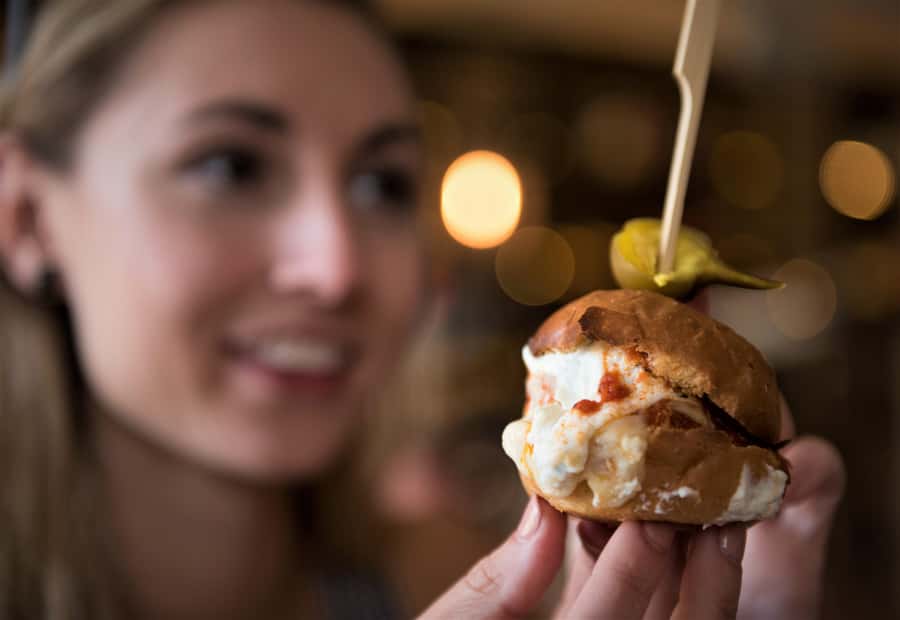 Las Vegas Downtown walking Secret Food Tour - The first bites: lobster, pizza, and a secret taste