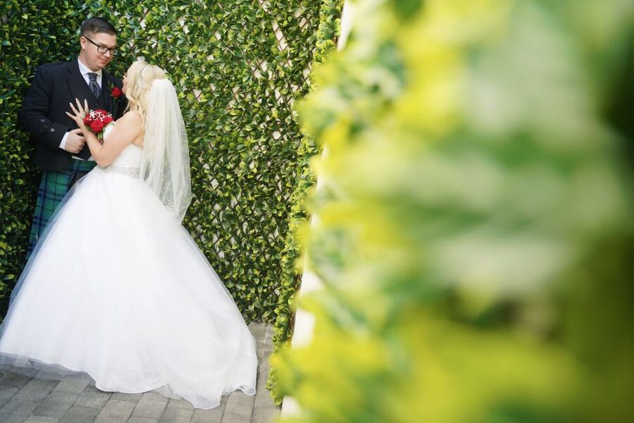 Las Vegas: Elvis Themed Wedding with Limousine - Key details at a glance