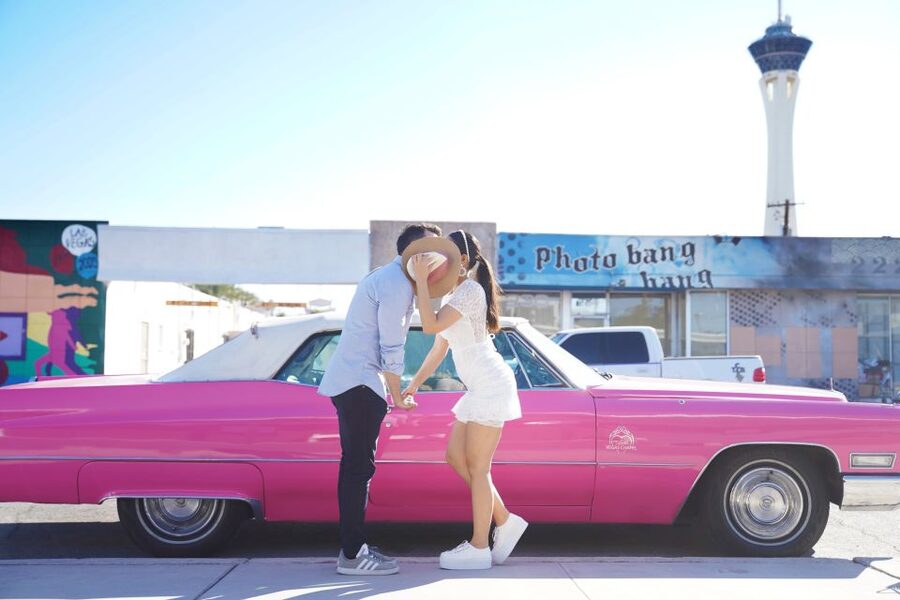 Las Vegas: Elvis Themed Wedding with Limousine - How the two-hour schedule works