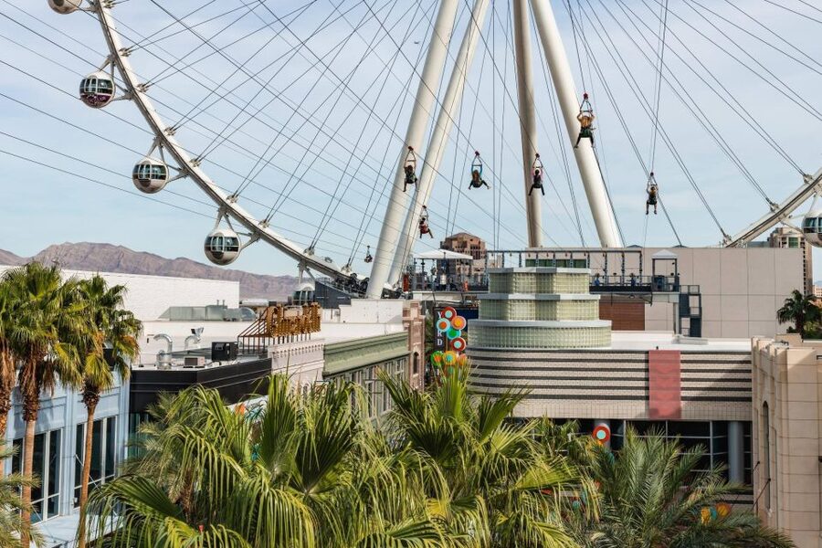 Las Vegas: FLY LINQ Zipline Ticket - Daytime views or a nighttime rush