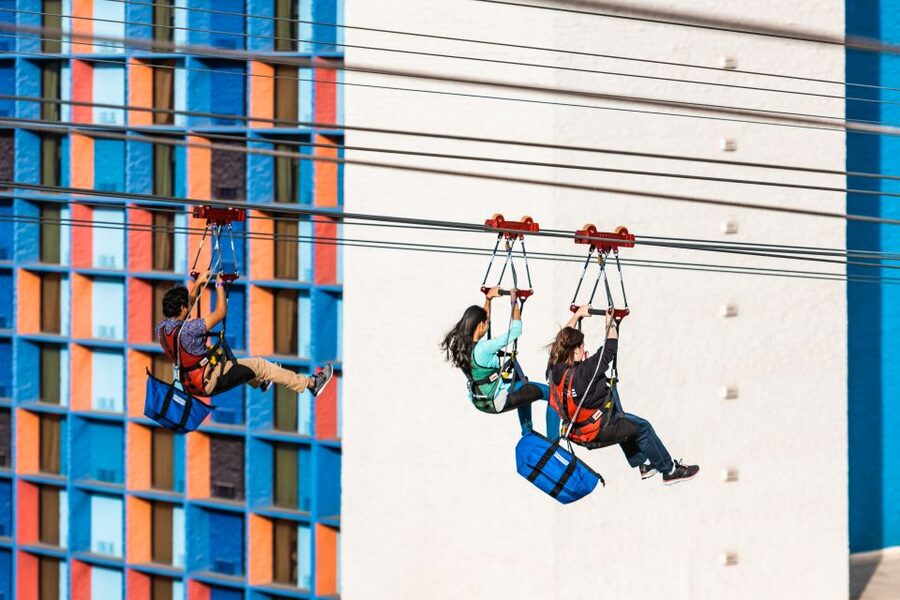 Las Vegas: FLY LINQ Zipline Ticket - The best way to fit it into your Las Vegas day