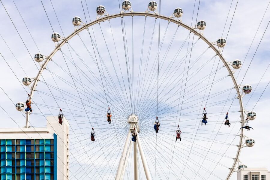 Las Vegas: FLY LINQ Zipline Ticket - The ride itself: quick, direct, and scenic