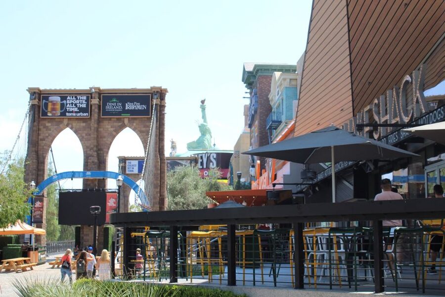 Las Vegas: Foodie Walking Tour on The Strip with Tastings - Booking details worth knowing