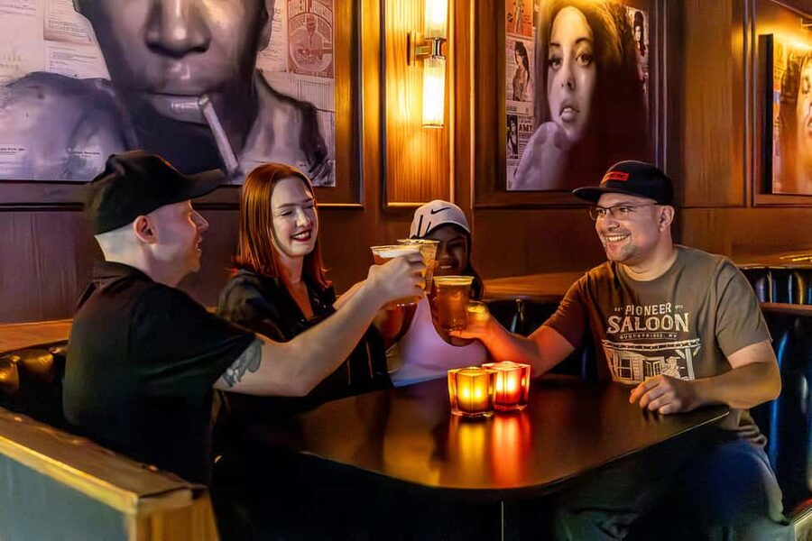 Las Vegas: Fremont Experience Guided Walking Tour & Drinks - Who will get the most from this tour
