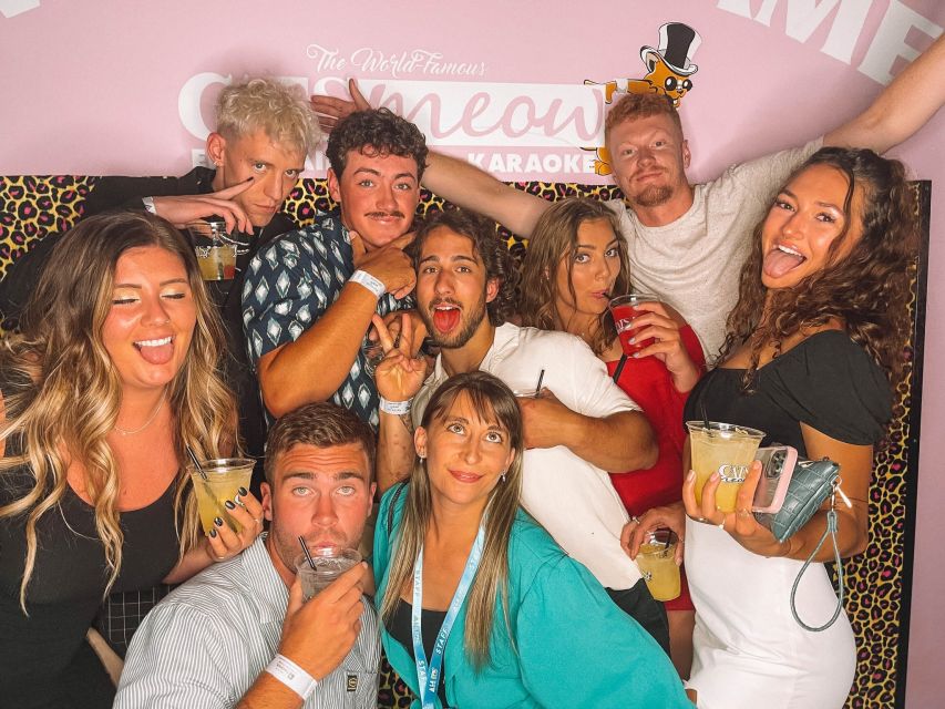 Las Vegas Fremont Street Bar Crawl (party bus add-on option) - Timing, clothing, and what to bring