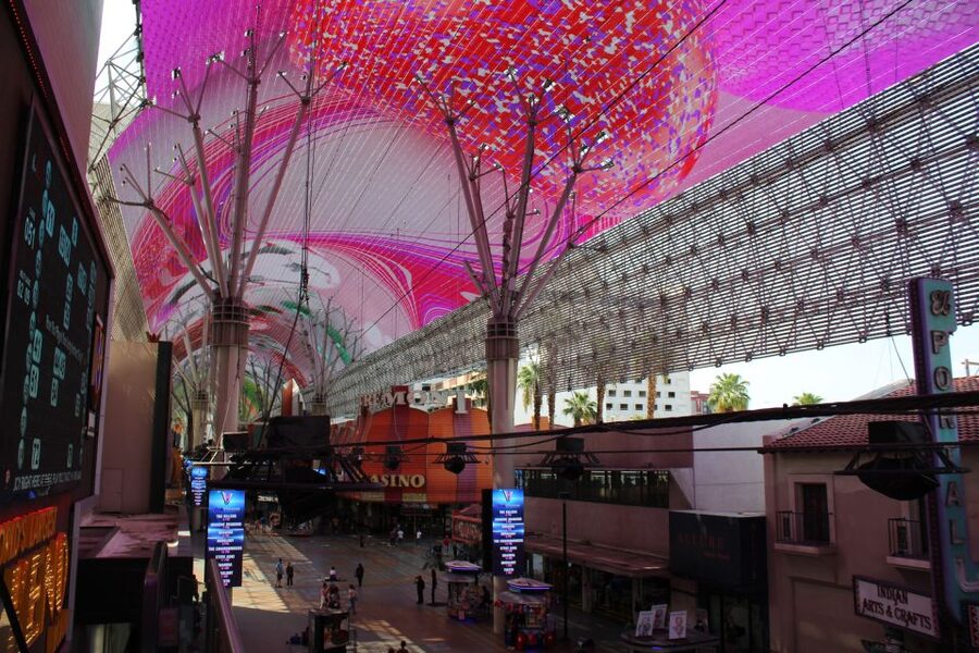Las Vegas: Fremont Street Experience & Downtown Walking Tour - Timing, walking, and practical comfort