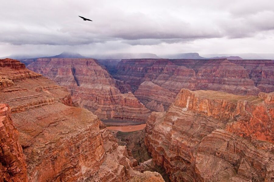 Las Vegas: Grand Canyon Helicopter Landing Tour - Key points at a glance