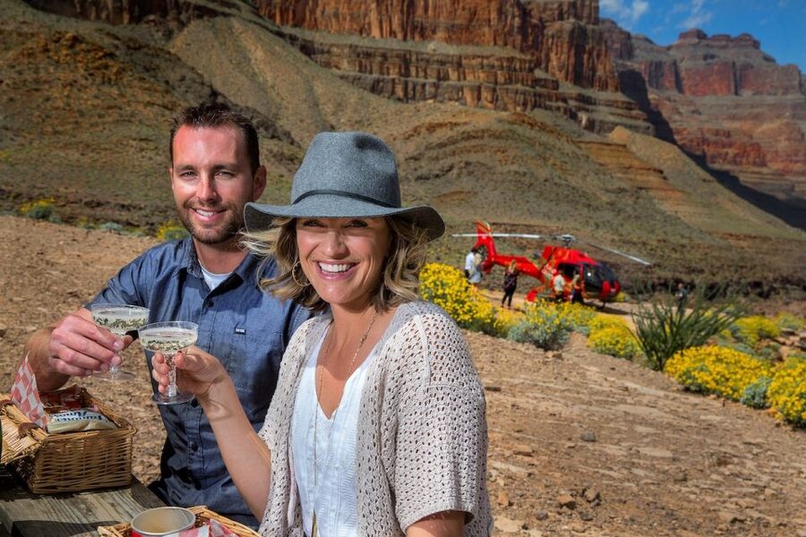 Las Vegas: Grand Canyon Helicopter Landing Tour - The sunset departure upgrade