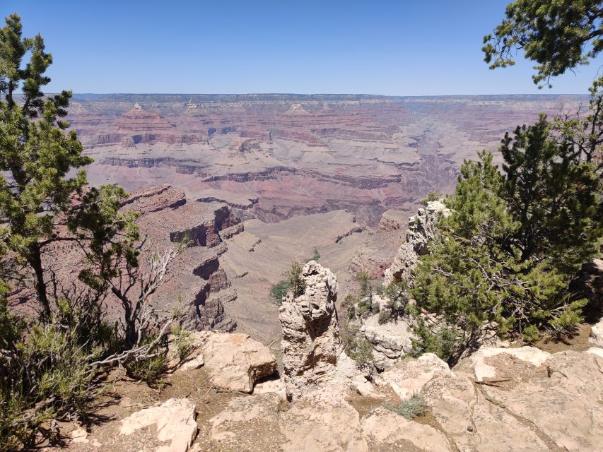 Las Vegas: Grand Canyon National Park, Hoover Dam, Route 66 - Route 66 brings a different kind of roadside history