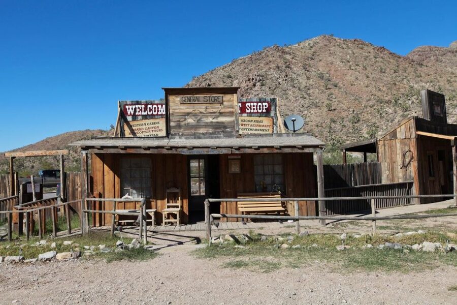 Las Vegas: Grand Canyon Ranch Tour with Horseback/Wagon Ride - Horseback riding for first-time riders