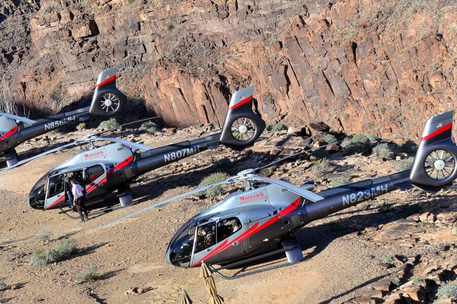 Las Vegas: Grand Canyon West Helicopter Experience - The return flight over Las Vegas